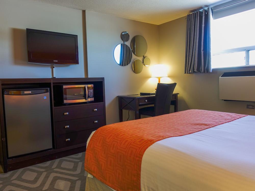 Howard Johnson By Wyndham Gravenhurst Exteriér fotografie